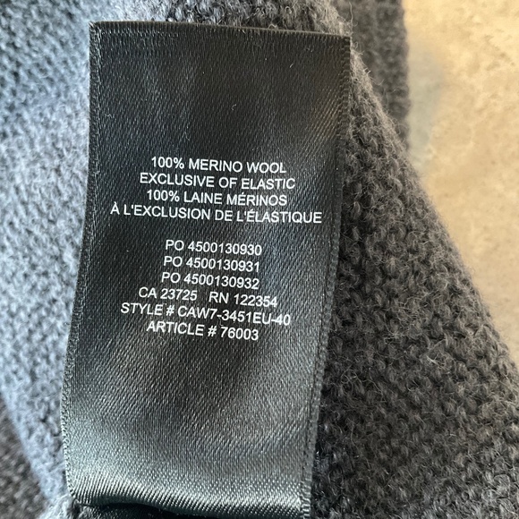 Wilfred Free 100% Merino wool v-neck sweater in thick wool - size M - Picture 5 of 8